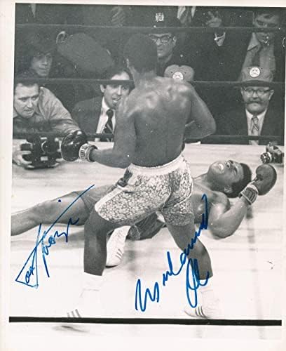 Мохамед Али / Джо Фрейзър с Двойно Автограф 8x10 Снимка на Шампионите по бокс JSA 171365 - Боксови Снимки с автографи